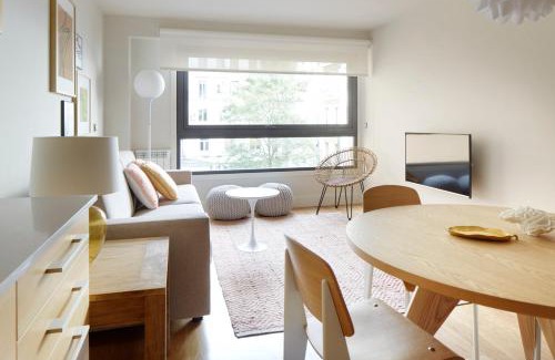 San Sebastian Centro Apartment | La Concha Suite 2 by FeelFree Rentals