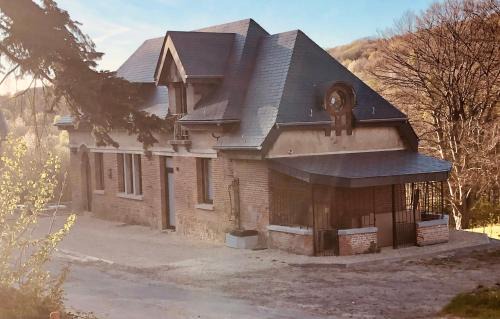 Profondeville House | La conciergerie