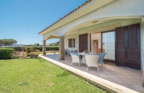 La Conia Apartment | [La Conia Beach House]: Appartamento di Lusso con Terrazza sul Mare