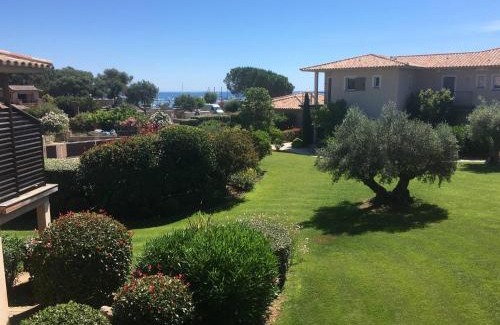 Pinarellu Apartment | La corse les pieds dans l'eau