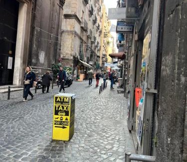 Naples City Centre House | La corte dei decumani