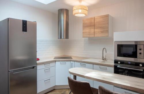 Saint-Vincent Apartment | La cour de Jeanne