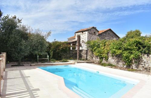 Lussas House | La Cour de l'Olivier