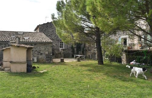 Lussas House | La Cour de l'Olivier