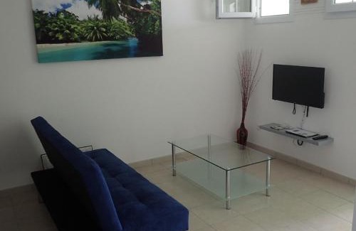 Riviere-Pilote Apartment | La créola BAYALOCATION