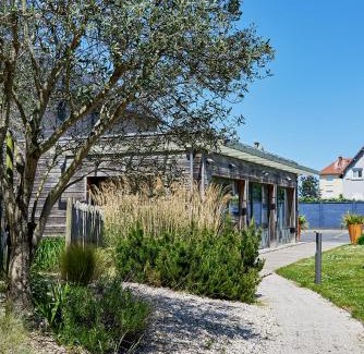 Courseulles-sur-Mer Hotel | La Cremaillere Hôtel-Restaurant