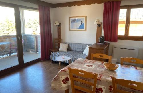 La Joue du Loup Apartment | La Crete du Berger by Actisource, La Joue du Loup