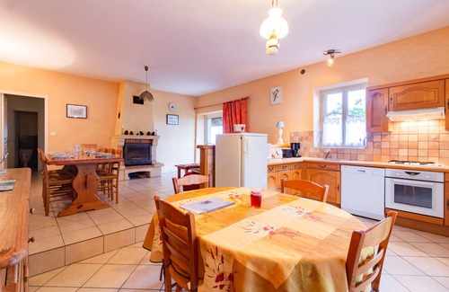 Viazac House | La Croix del Sol - 5 people - 9km from Figeac - shared pool