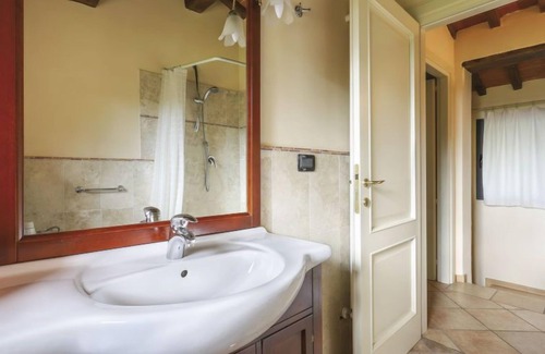 Pescia House | La Cupola: Girasole by Interhome