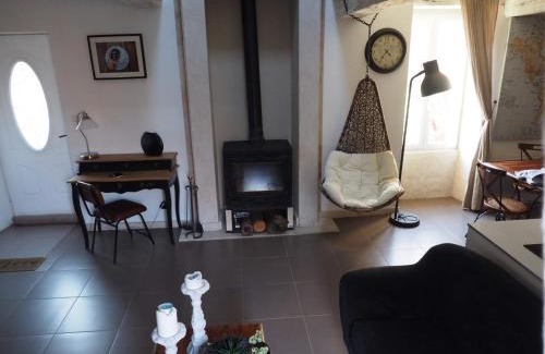 Nuits-Saint-Georges Apartment | La Cuvée-Saint-Georges