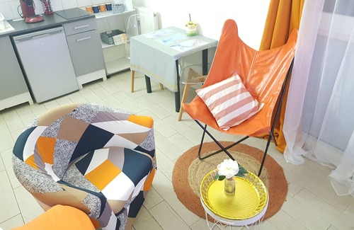 Saint-Denis Apartment | La Détente Porte de Paris/Stade de France