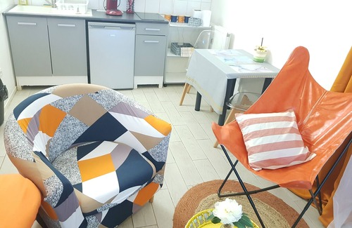Saint-Denis Apartment | La Détente Porte de Paris/Stade de France