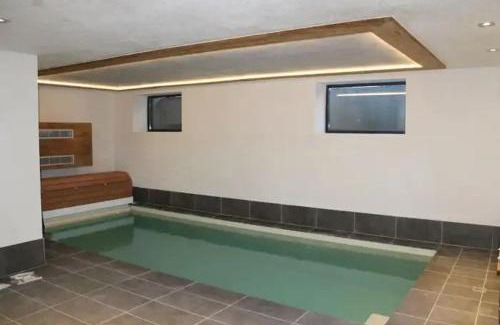 Champagny-en-Vanoise Ski Chalet | LA DATCHA CHALET PISCINE HAMMAM SAUNA 25 personnes