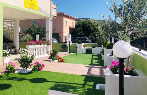 Bosa House | La Dea Hestia