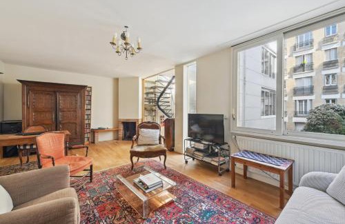 Saint-Lambert Apartment | La Demeure - Maison de 180m2 à Porte de Versailles