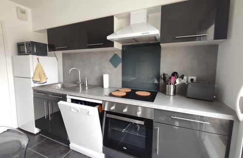 Saint-Regnobert-de-la-Cote-de-Nacre House | La Demoiselle Iodée: 3-bedroom house 2 steps from the beach