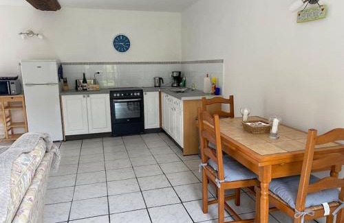 Beauvain Apartment | La Detourbe holiday Gite