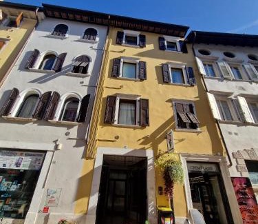 Trento Old Town Apartment | La dimora del Conte