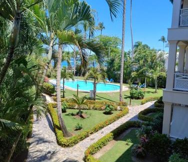La Iglesia Apartment | La Dolce Vita Beachfront Apt 9
