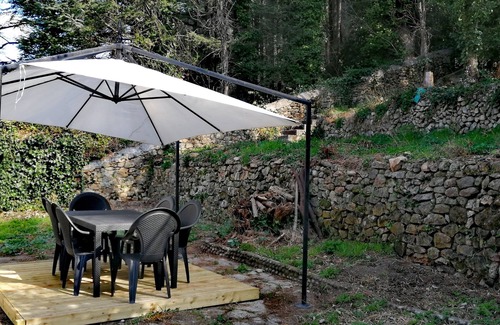 Vals-les-Bains Apartment | La dolce Vita gite with terrace and view close to everything