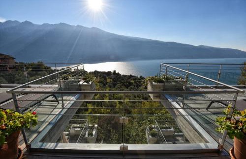 Tignale Apartment | La Dolce Vita Relais - Hotel Gallo