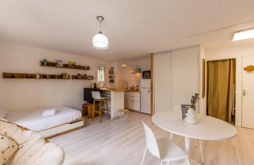Hopitaux-Facultes Apartment | La Domitienne - Premiere conciergerie