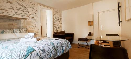 Saint-Serge Apartment | La Douce Angevine - La Perruche - Proche centre