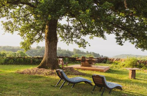Collonges-la-Rouge Bed & Breakfast | La douce France