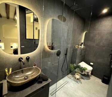 Mitry-Mory Apartment | La Douce Suite Paris