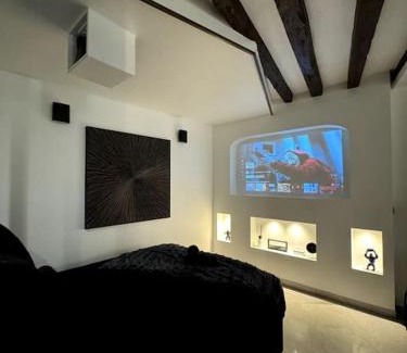Mitry-Mory Apartment | La Douce Suite Paris
