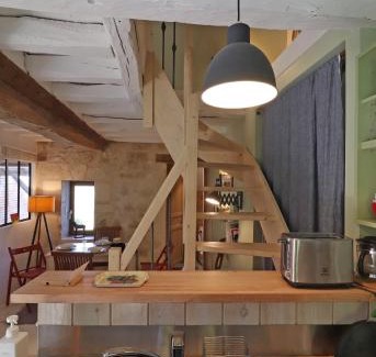 Belleme House | La Dragonne, centre de Bellême, maison entièrement équipée, jardin, vue forêt