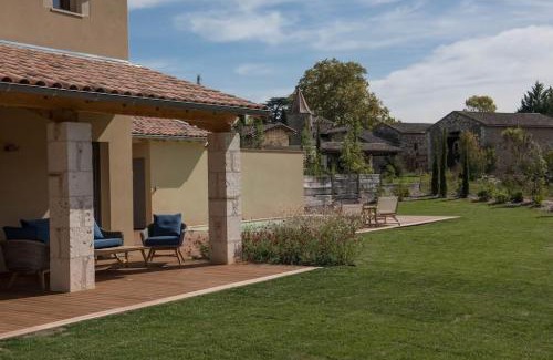 Castelnau-de-Montmiral Villa | La Durantie - Villas avec piscine