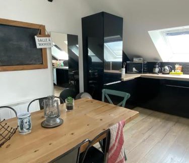 Saint-Leu Apartment | "LA FABRIQUE" en HYPERCENTRE PARKING GRATUIT