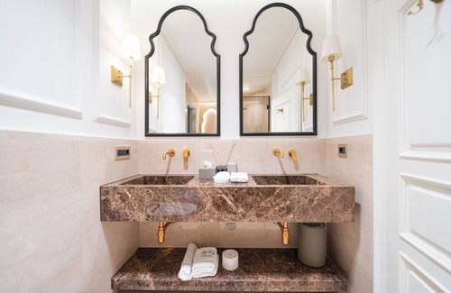 Qender Hotel | La Fe boutique Hotel Sarande