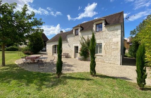 Tonnerre Bed & Breakfast | La Ferme de Fontaine Géry