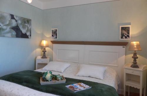 Moustiers-Sainte-Marie Bed & Breakfast | La Ferme du petit Ségriès Bed and Breakfast