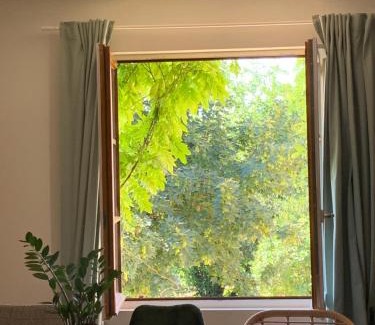 Limonest Apartment | La Ferme du Puy d'Or