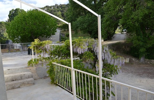 Malaucene Apartment | La Ferme du Sublon, Gîte Le Romarin, Farm sales