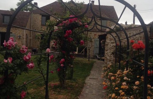 Saint Germain les Arpajon House | La ferme Du Vieux Moulin