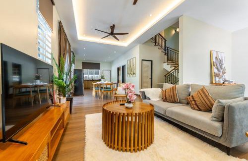 Batu Ferringhi House | La Ferringhi Villa - Tropical Collection, by ALV