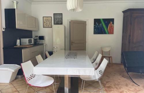 Tours House | La Feuilleraie