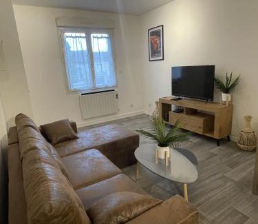 Yvre-l'Eveque Apartment | La Feuillette - Cosy - Wifi - 4 personnes - Rêve au Mans