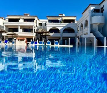 Complejo turistico Amarilla Golf Apartment | La Fiesta Apartman