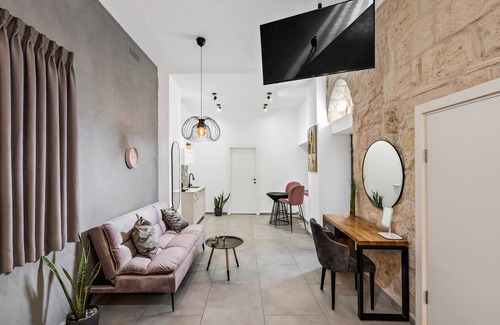 Beersheba Hotel | La Finca Boutique Suites - Old City