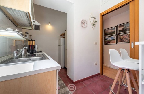 Cagliari Apartment | La Finestra sul Corso