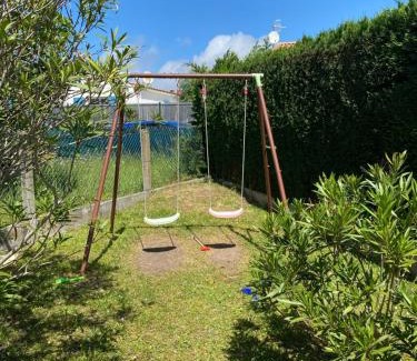 Le Chateau-d'Oleron House | La Fleur des Marais - 3 chambres & jardin 400m2