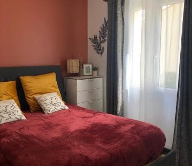 Le Chateau-d'Oleron House | La Fleur des Marais - 3 chambres & jardin 400m2