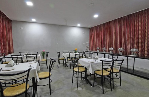 Yelagiri Resort | La Flora Cloud 9, Yelagiri