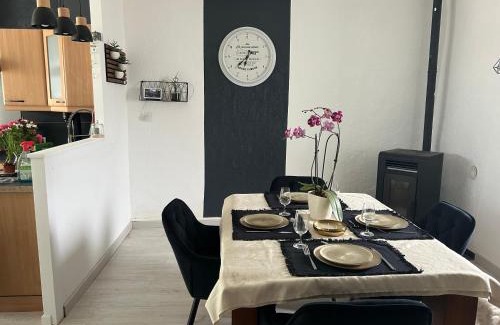 Pruille House | La FLORENTINE