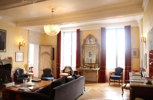 Semur-en-Auxois Bed & Breakfast | La Fontaignotte